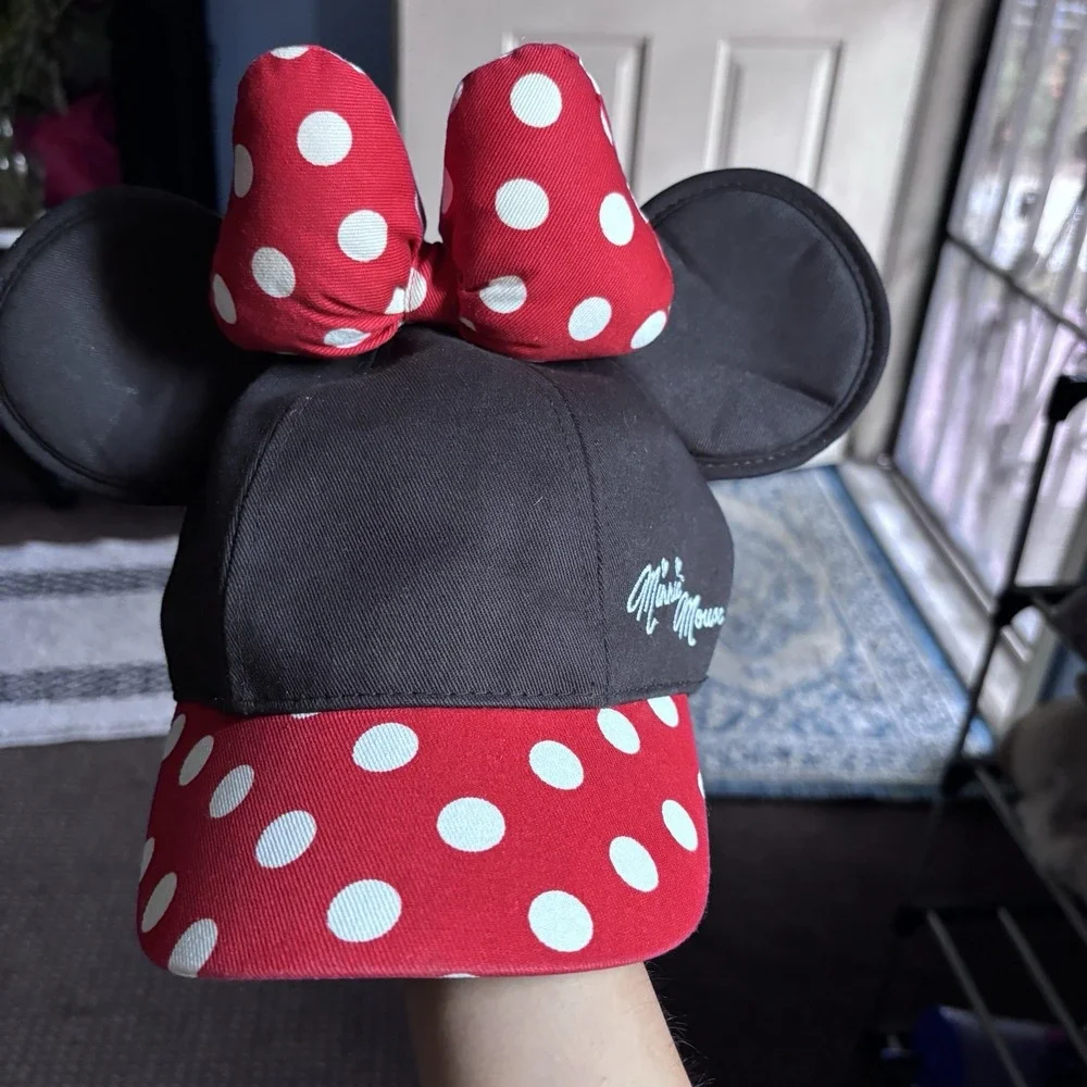 Minnie Mouse Disneyland Resort Youth Hat Cap Ears Bow Red Polka Dot Disney